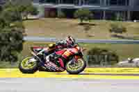 motorbikes;no-limits;peter-wileman-photography;portimao;portugal;trackday-digital-images